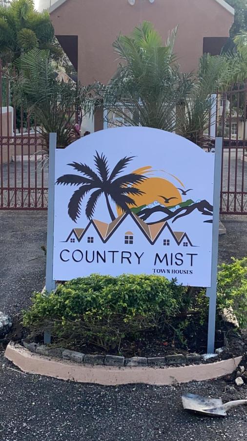 Komfort Getaway At Countrymist * Ocho Rios